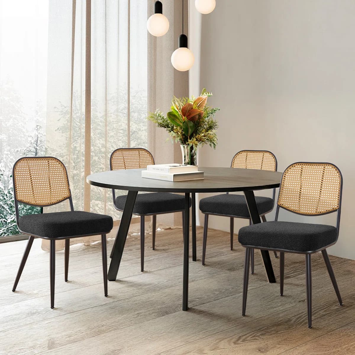 Minimalist Rattan Bouclé Restaurant & Café Chair